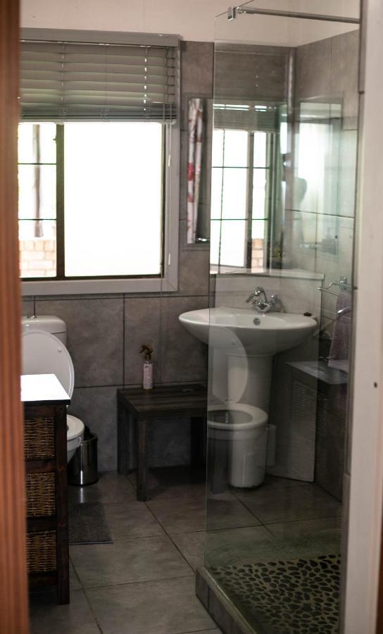 Manna Self Catering Guesthouse Graskop Dış mekan fotoğraf