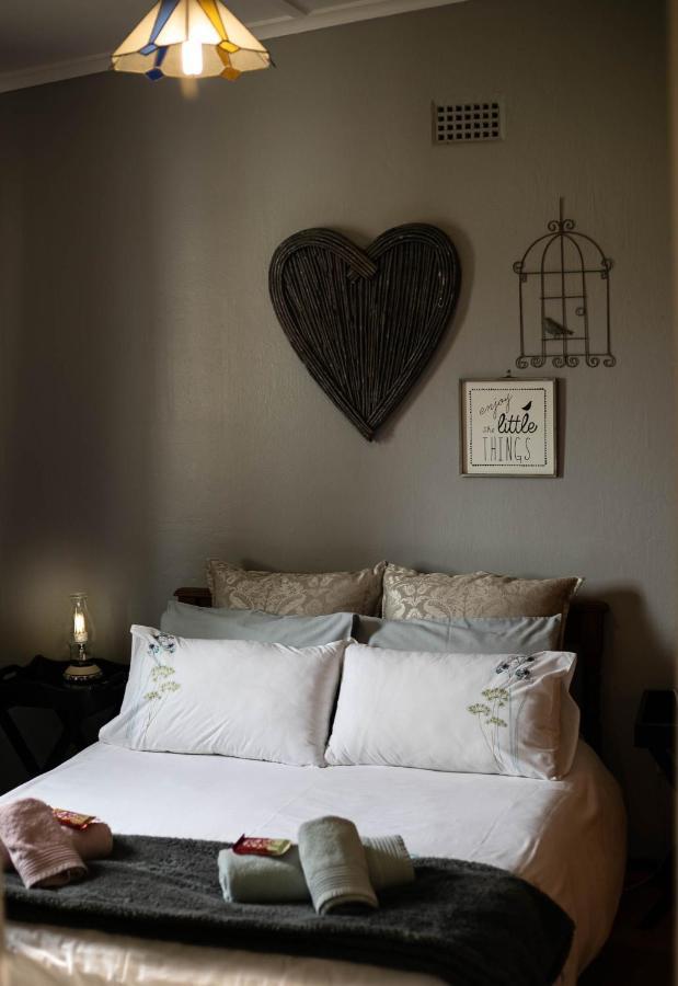 Manna Self Catering Guesthouse Graskop Dış mekan fotoğraf